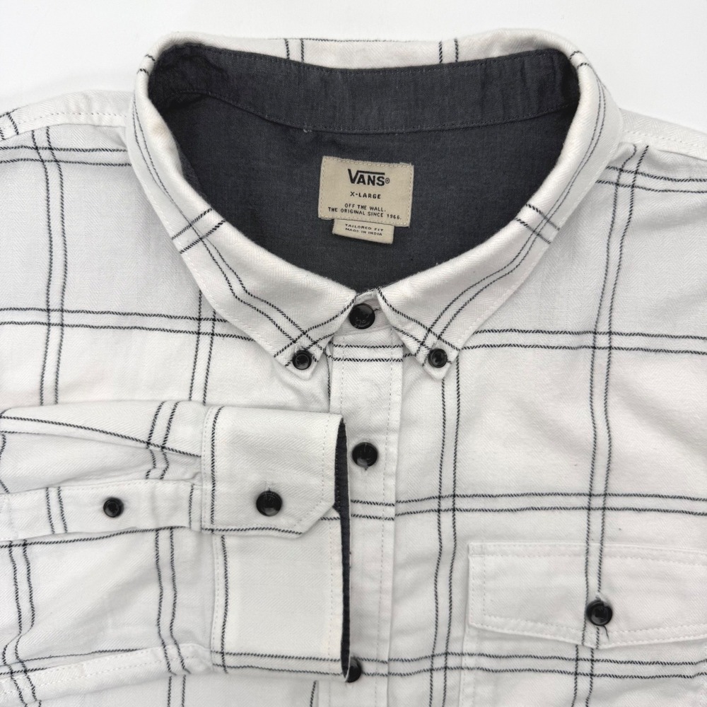 Vans Button Down Shirt Mens‎ XL White Windowpane Tailored Fit Grid Long Sleeve